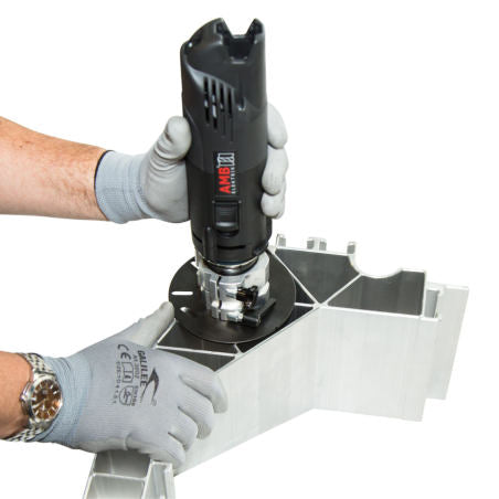 1050-fme-e4b-de-p1-05